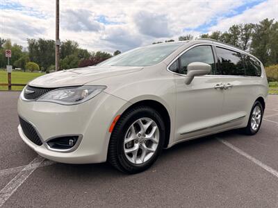 2017 Chrysler Pacifica Touring Plus   - Photo 27 - Gladstone, OR 97027