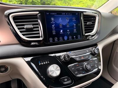 2017 Chrysler Pacifica Touring Plus   - Photo 59 - Gladstone, OR 97027