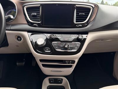 2017 Chrysler Pacifica Touring Plus   - Photo 60 - Gladstone, OR 97027