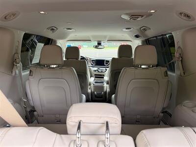 2017 Chrysler Pacifica Touring Plus   - Photo 43 - Gladstone, OR 97027
