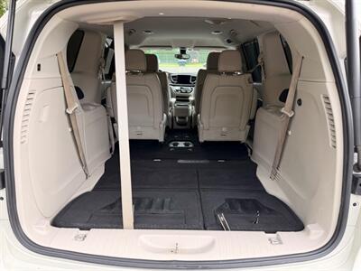 2017 Chrysler Pacifica Touring Plus   - Photo 45 - Gladstone, OR 97027