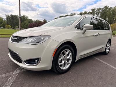 2017 Chrysler Pacifica Touring Plus   - Photo 29 - Gladstone, OR 97027