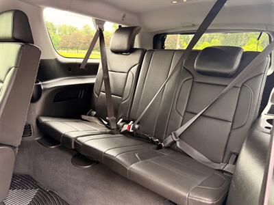 2019 GMC Yukon XL Yukon XL  SLT - Photo 11 - Gladstone, OR 97027