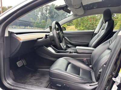 2018 Tesla Model 3 Mid Range   - Photo 11 - Gladstone, OR 97027
