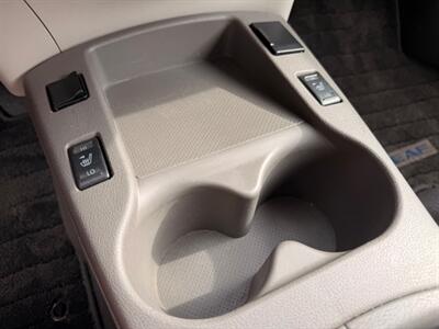 2013 Nissan LEAF SV - Photo 62 - Gladstone, OR 97027