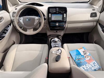 2013 Nissan LEAF SV - Photo 47 - Gladstone, OR 97027