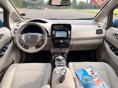 2013 Nissan LEAF SV - Photo 45 - Gladstone, OR 97027