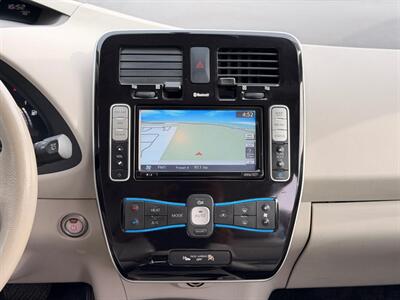 2013 Nissan LEAF SV - Photo 54 - Gladstone, OR 97027