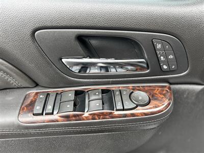 2011 GMC Yukon Denali   - Photo 18 - Gladstone, OR 97027