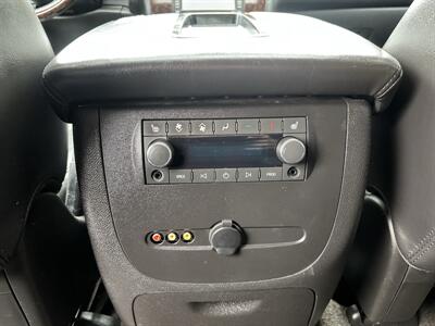 2011 GMC Yukon Denali   - Photo 25 - Gladstone, OR 97027