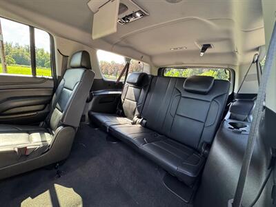2018 Chevrolet Suburban LT   - Photo 11 - Gladstone, OR 97027