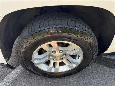 2018 Chevrolet Suburban LT   - Photo 51 - Gladstone, OR 97027
