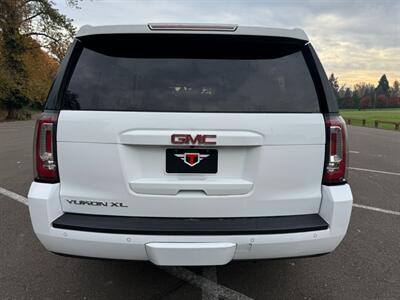 2017 GMC Yukon XL SLT   - Photo 4 - Gladstone, OR 97027