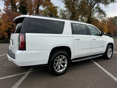 2017 GMC Yukon XL SLT   - Photo 5 - Gladstone, OR 97027