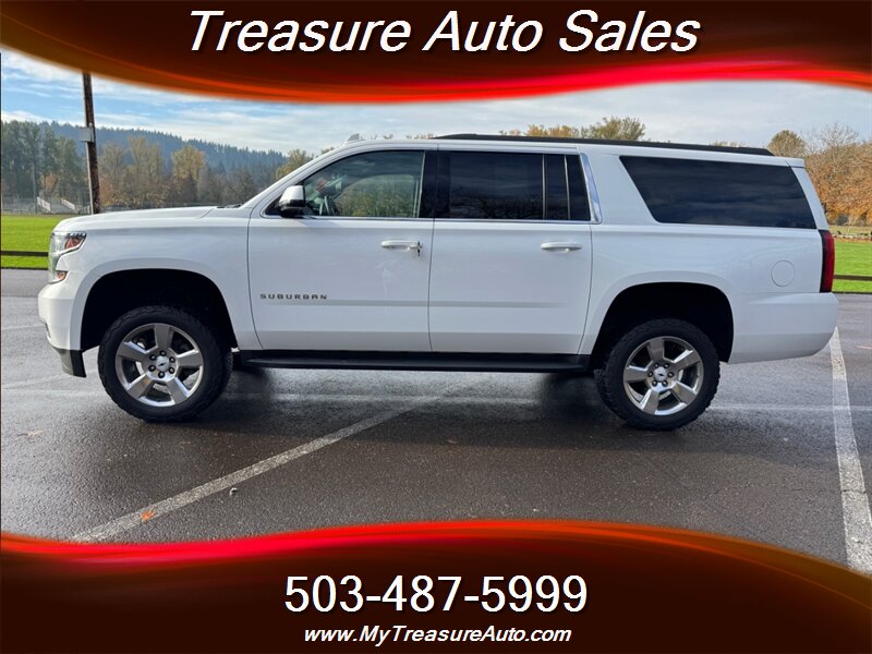 2018 Chevrolet Suburban LT  