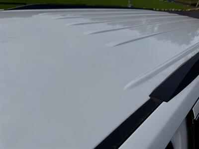 2018 Chevrolet Suburban LT - Photo 37 - Gladstone, OR 97027