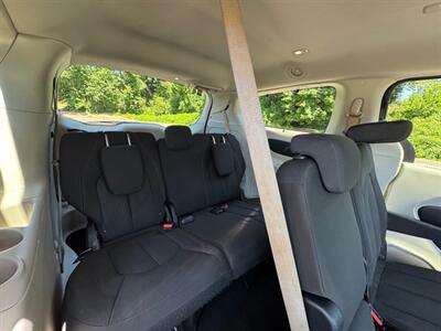 2017 Chrysler Pacifica Touring Plus   - Photo 14 - Gladstone, OR 97027