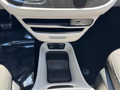 2017 Chrysler Pacifica Touring Plus   - Photo 61 - Gladstone, OR 97027