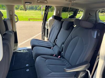 2017 Chrysler Pacifica Touring Plus   - Photo 43 - Gladstone, OR 97027