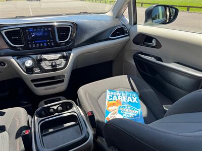 2017 Chrysler Pacifica Touring Plus   - Photo 18 - Gladstone, OR 97027
