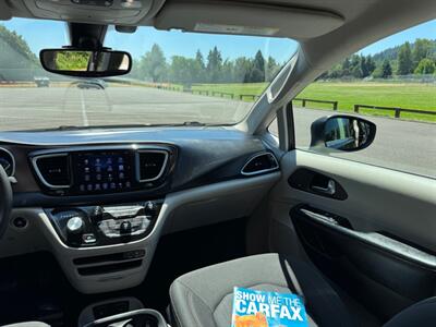 2017 Chrysler Pacifica Touring Plus   - Photo 56 - Gladstone, OR 97027