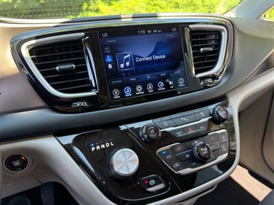 2017 Chrysler Pacifica Touring Plus   - Photo 71 - Gladstone, OR 97027