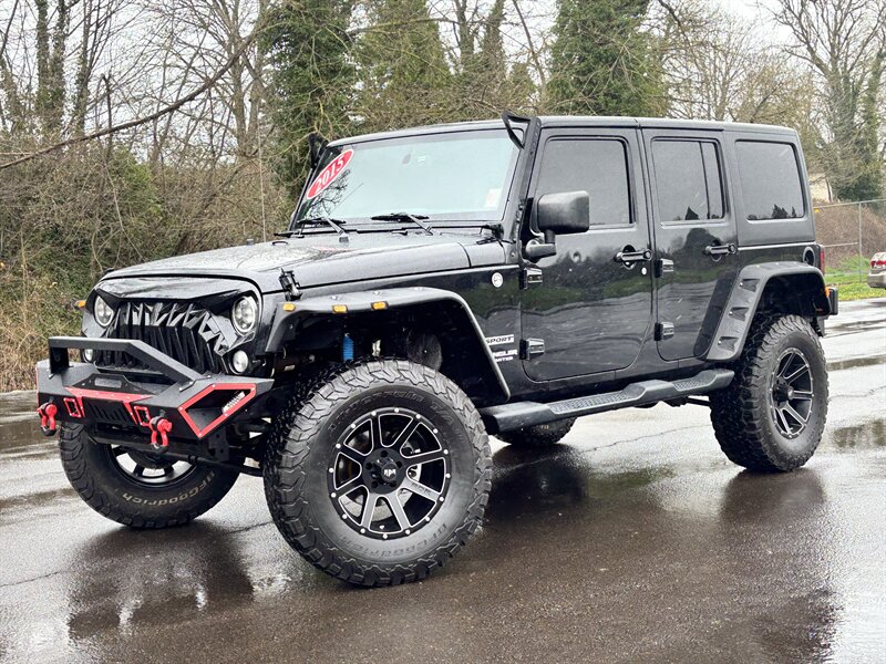 2015 Jeep Wrangler Unlimited Wrangler Unlimited  Sport ! lots of upgrades !