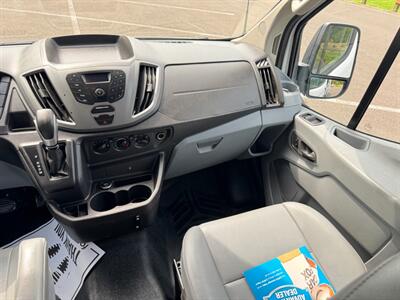 2015 Ford Transit 250   - Photo 18 - Gladstone, OR 97027