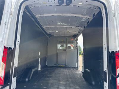 2015 Ford Transit 250   - Photo 40 - Gladstone, OR 97027