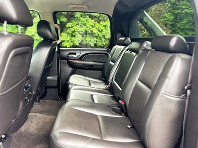 2012 Chevrolet Avalanche LTZ   - Photo 56 - Gladstone, OR 97027