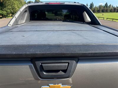 2012 Chevrolet Avalanche LTZ   - Photo 29 - Gladstone, OR 97027