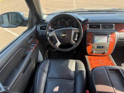 2012 Chevrolet Avalanche LTZ   - Photo 27 - Gladstone, OR 97027