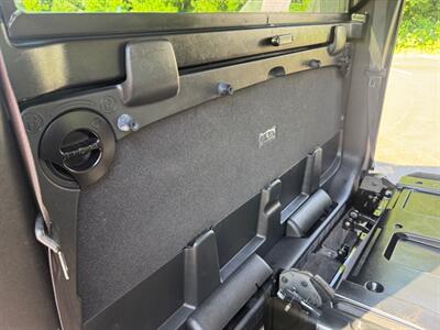 2012 Chevrolet Avalanche LTZ   - Photo 32 - Gladstone, OR 97027