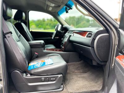 2012 Chevrolet Avalanche LTZ   - Photo 67 - Gladstone, OR 97027