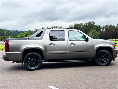 2012 Chevrolet Avalanche LTZ   - Photo 64 - Gladstone, OR 97027