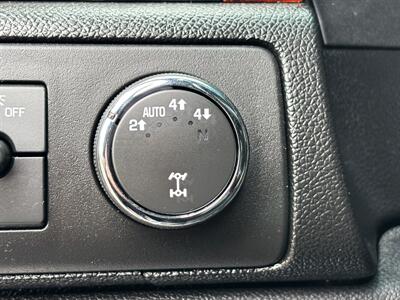 2012 Chevrolet Avalanche LTZ   - Photo 51 - Gladstone, OR 97027