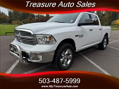 2015 RAM 1500 SLT Pickup Truck 4X4  Eco Diesel ! Truck