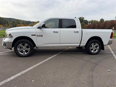 2015 RAM 1500 SLT   - Photo 2 - Gladstone, OR 97027