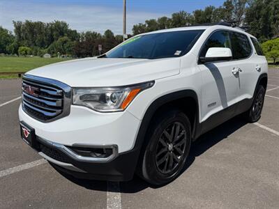 2018 GMC Acadia SLT-1 , AWD SUV , Clean title !  3rd rwo seats ! SUV
