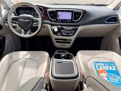2020 Chrysler Pacifica Limited - Photo 63 - Gladstone, OR 97027