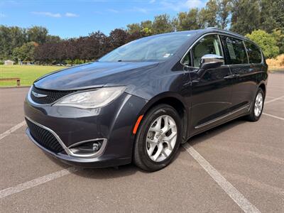 2020 Chrysler Pacifica Limited - Photo 25 - Gladstone, OR 97027