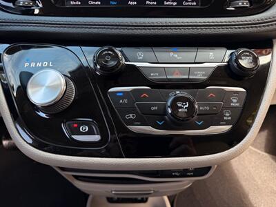 2020 Chrysler Pacifica Limited - Photo 88 - Gladstone, OR 97027