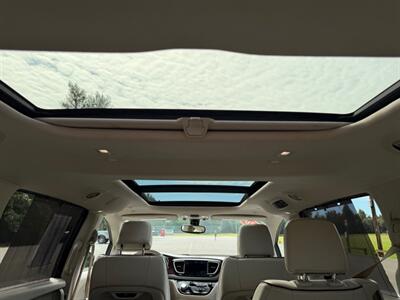 2020 Chrysler Pacifica Limited - Photo 15 - Gladstone, OR 97027