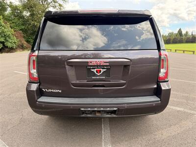 2016 GMC Yukon SLE - Photo 5 - Gladstone, OR 97027