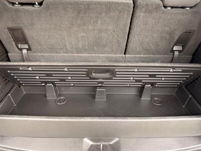 2016 GMC Yukon SLE - Photo 40 - Gladstone, OR 97027