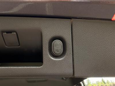 2016 GMC Yukon SLE - Photo 41 - Gladstone, OR 97027