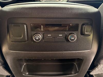 2016 GMC Yukon SLE - Photo 60 - Gladstone, OR 97027