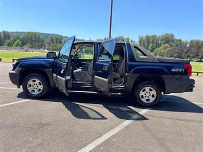 2005 Chevrolet Avalanche 1500 LS   - Photo 40 - Gladstone, OR 97027