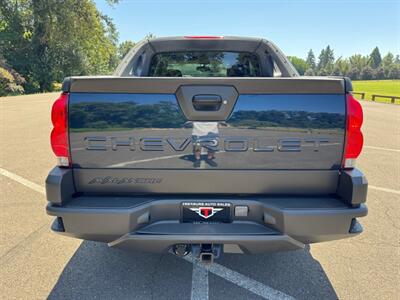 2005 Chevrolet Avalanche 1500 LS   - Photo 4 - Gladstone, OR 97027