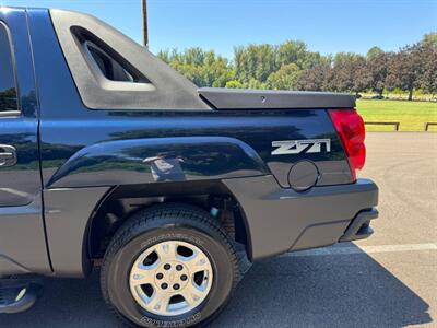 2005 Chevrolet Avalanche 1500 LS   - Photo 9 - Gladstone, OR 97027